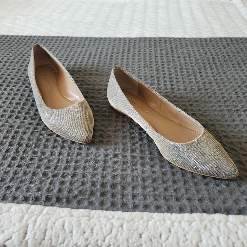 Audrey Brooke Nola Shimmer flats